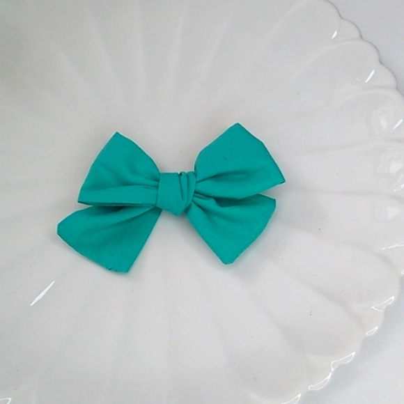 Dog Hair Bows - Set of 3 Bows for Pets - Picture 3 of 6